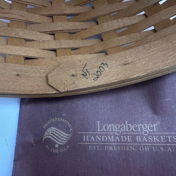 Longaberger basket wood inner engraved 2003 handmade woven company pamphlet - Picture 5 of 16